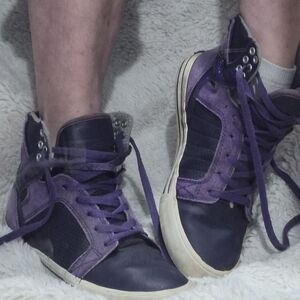 Purple High Tops Supra Well Worn Distressed Grunge Ladies 8 Womens Shoes Sneaker